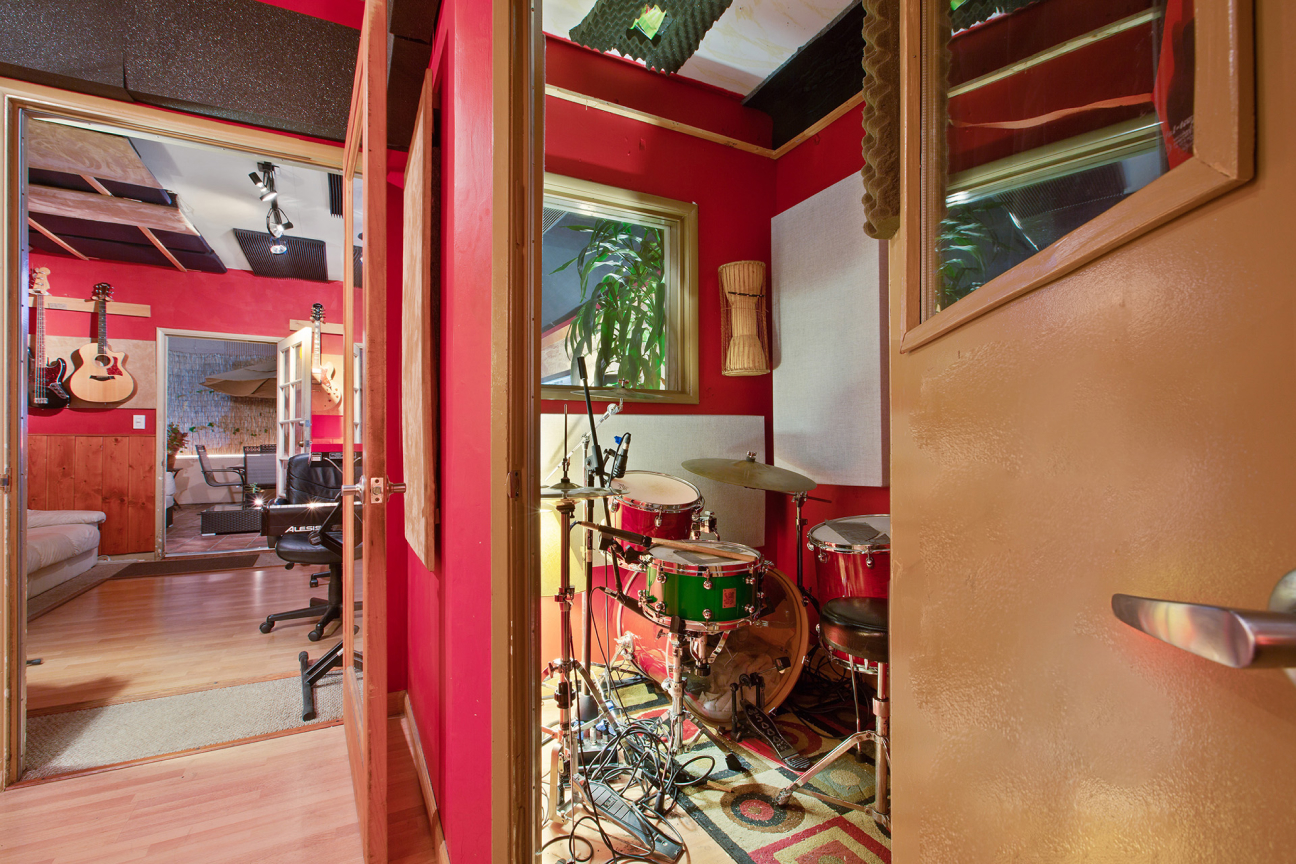 Inside The Dub Room Studio